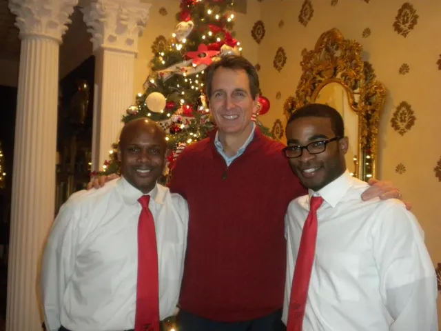 Holiday Parties — photo 7