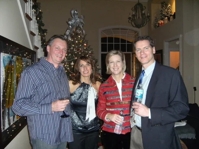 Holiday Parties — photo 31
