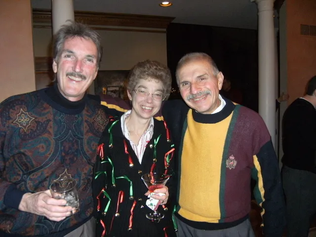 Holiday Parties — photo 43
