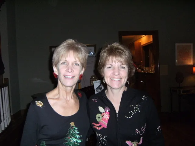 Holiday Parties — photo 48