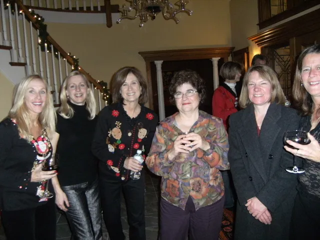 Holiday Parties — photo 59