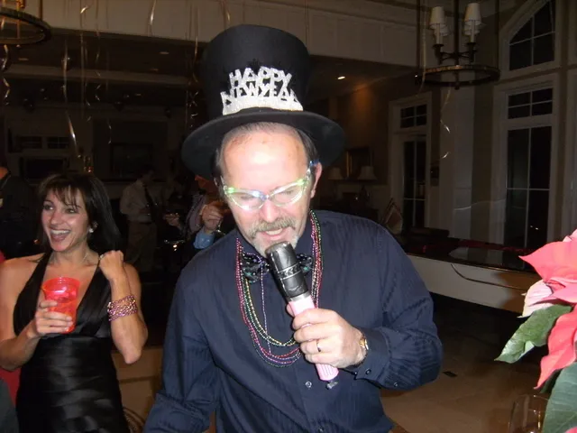 Holiday Parties — photo 65
