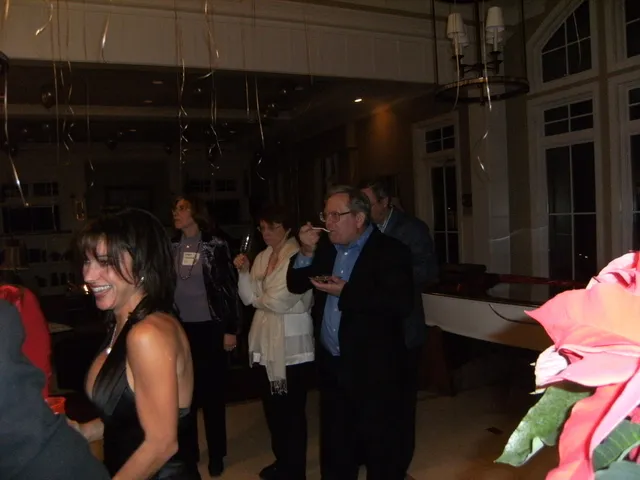 Holiday Parties — photo 76